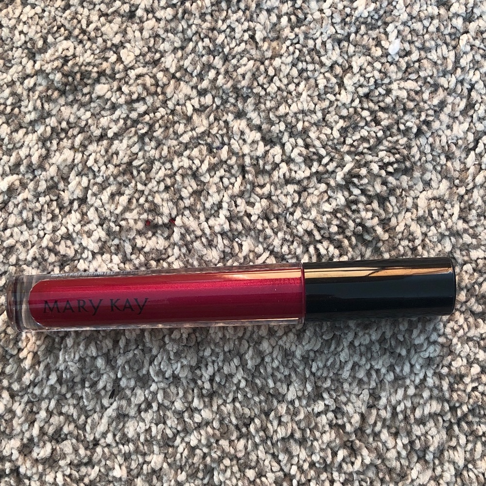 Mary Kay Bold Berry Lip Gloss